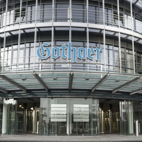 Entrance area of Gothaer Versicherung - symbolic image for BSI Software as a partner in the insurance sector.