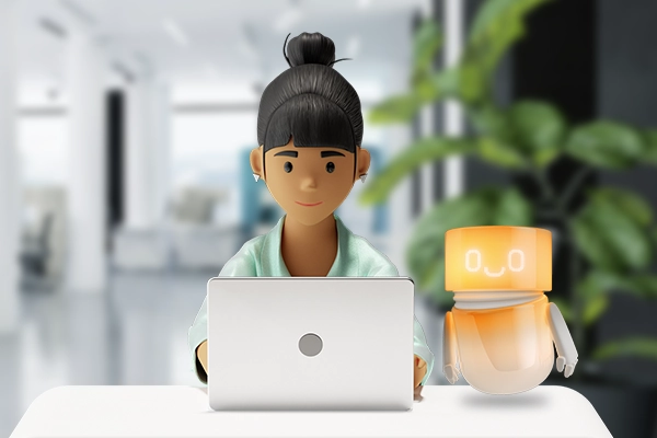 Vicky travaille sur son ordinateur portable dans un bureau moderne, à côté d’elle se tient le Companion – symbole d’un soutien intelligent au quotidien.